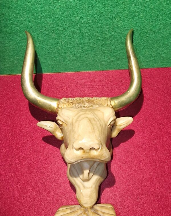 The bull head sculpture statue- ventage - Image 5